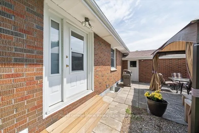 Photo 30 of 124 Brock Street E, Uxbridge — HOMEH