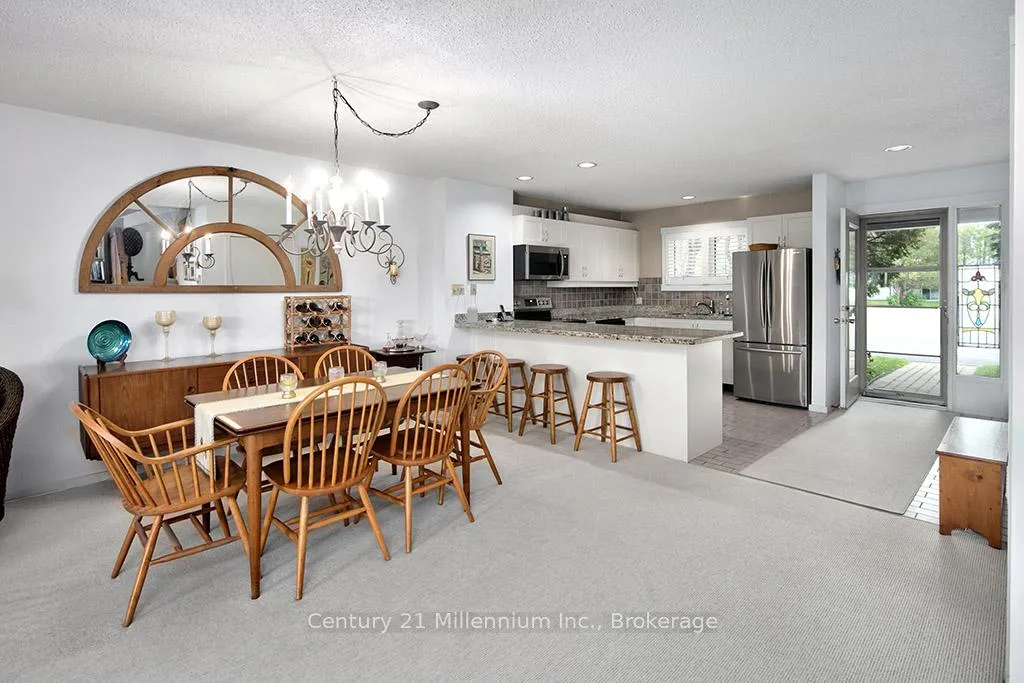 Photo 6 of 500 Oxbow Crescent, Collingwood — HOMEH