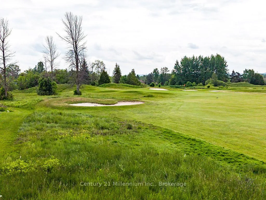 Photo 33 of 500 Oxbow Crescent, Collingwood — HOMEH