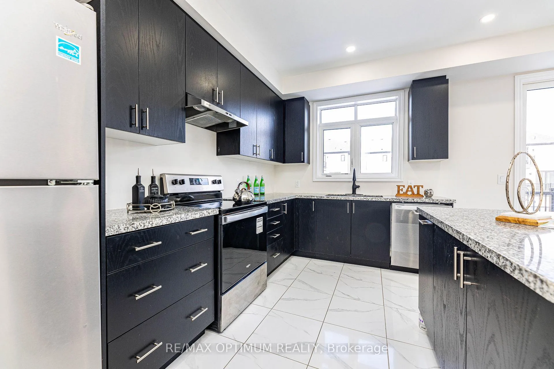 Photo 10 of 63 Minnock Street, Caledon, Rural Caledon — HOMEH
