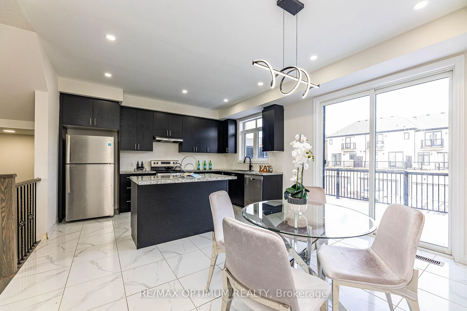 Photo 11 of 63 Minnock Street, Caledon, Rural Caledon — HOMEH