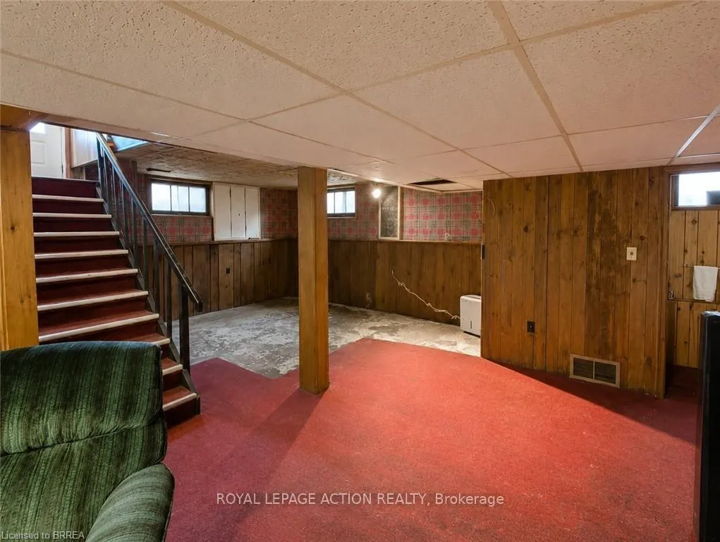 Photo 22 of 63 Hill Avenue, Brantford — HOMEH