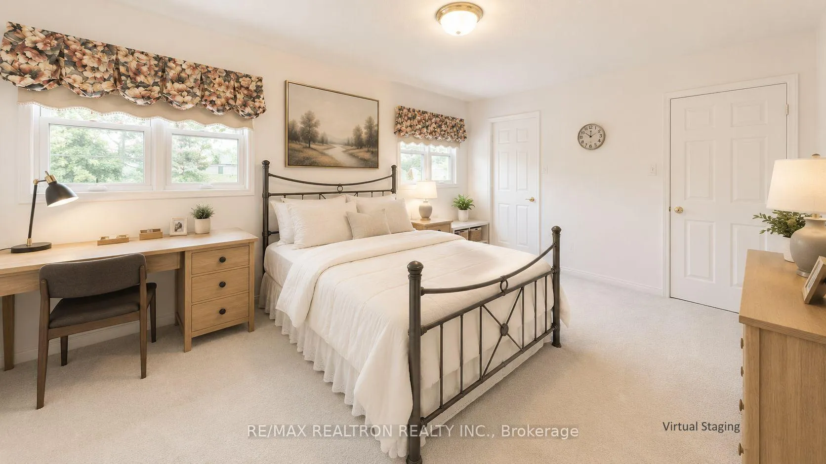 Photo 13 of 47 Central Park Drive, Markham, Markville — HOMEH