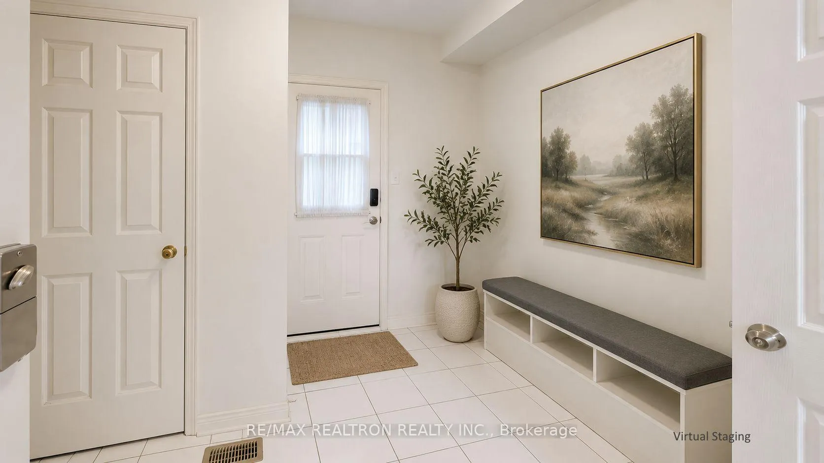 Photo 20 of 47 Central Park Drive, Markham, Markville — HOMEH
