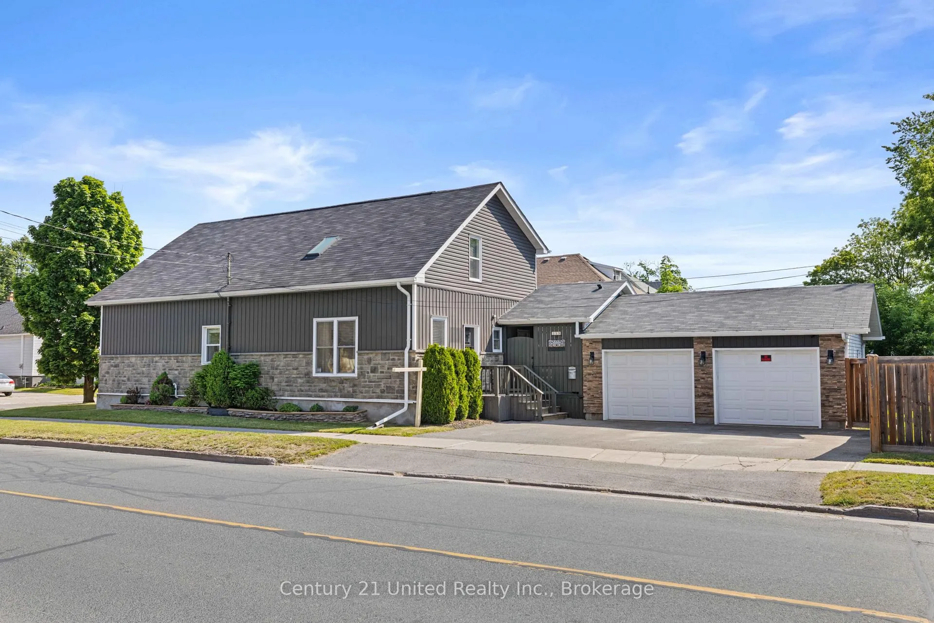 Photo 1 of 359 Mcgill Street, Peterborough, Otonabee Ward 1 — HOMEH