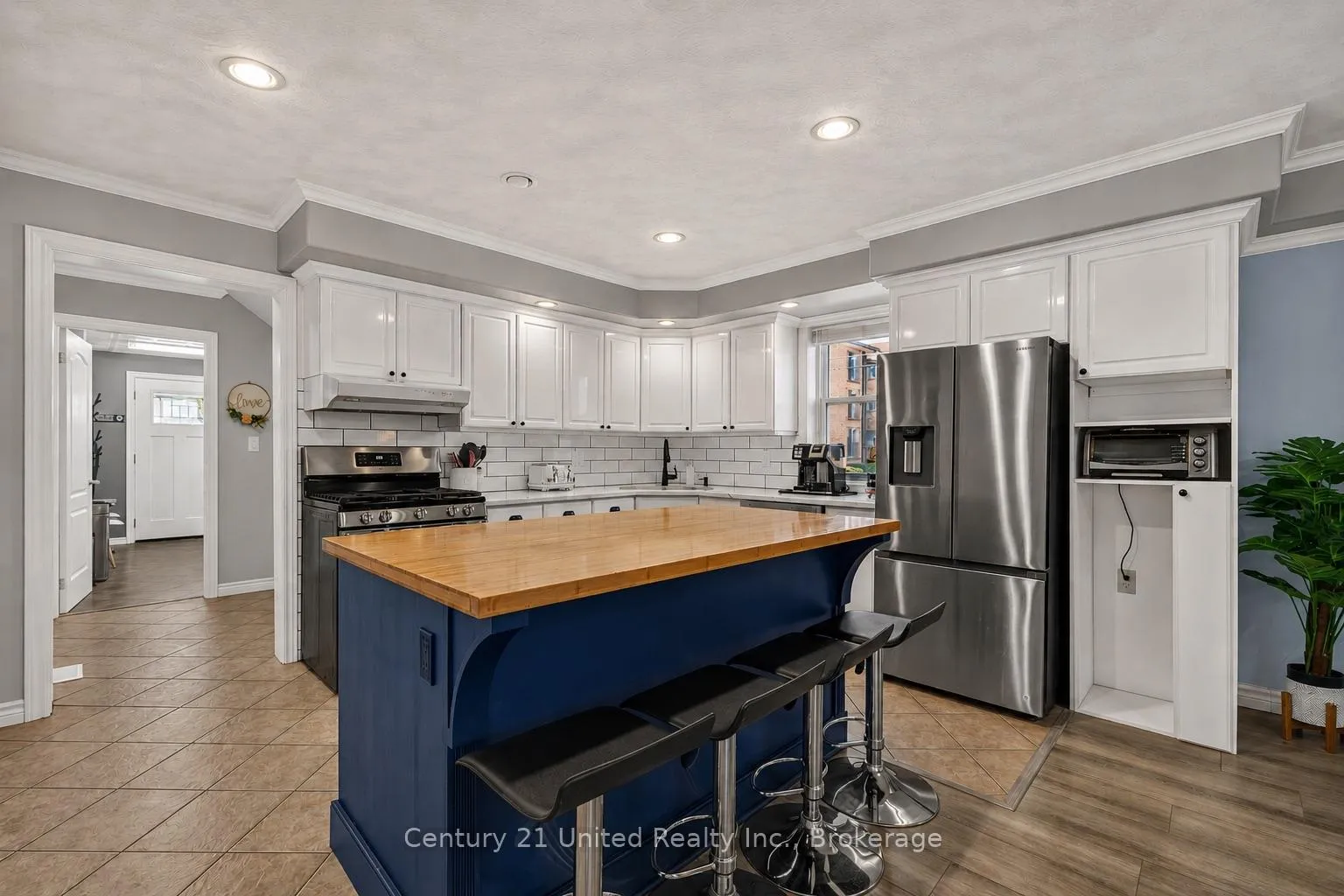 Photo 13 of 359 Mcgill Street, Peterborough, Otonabee Ward 1 — HOMEH