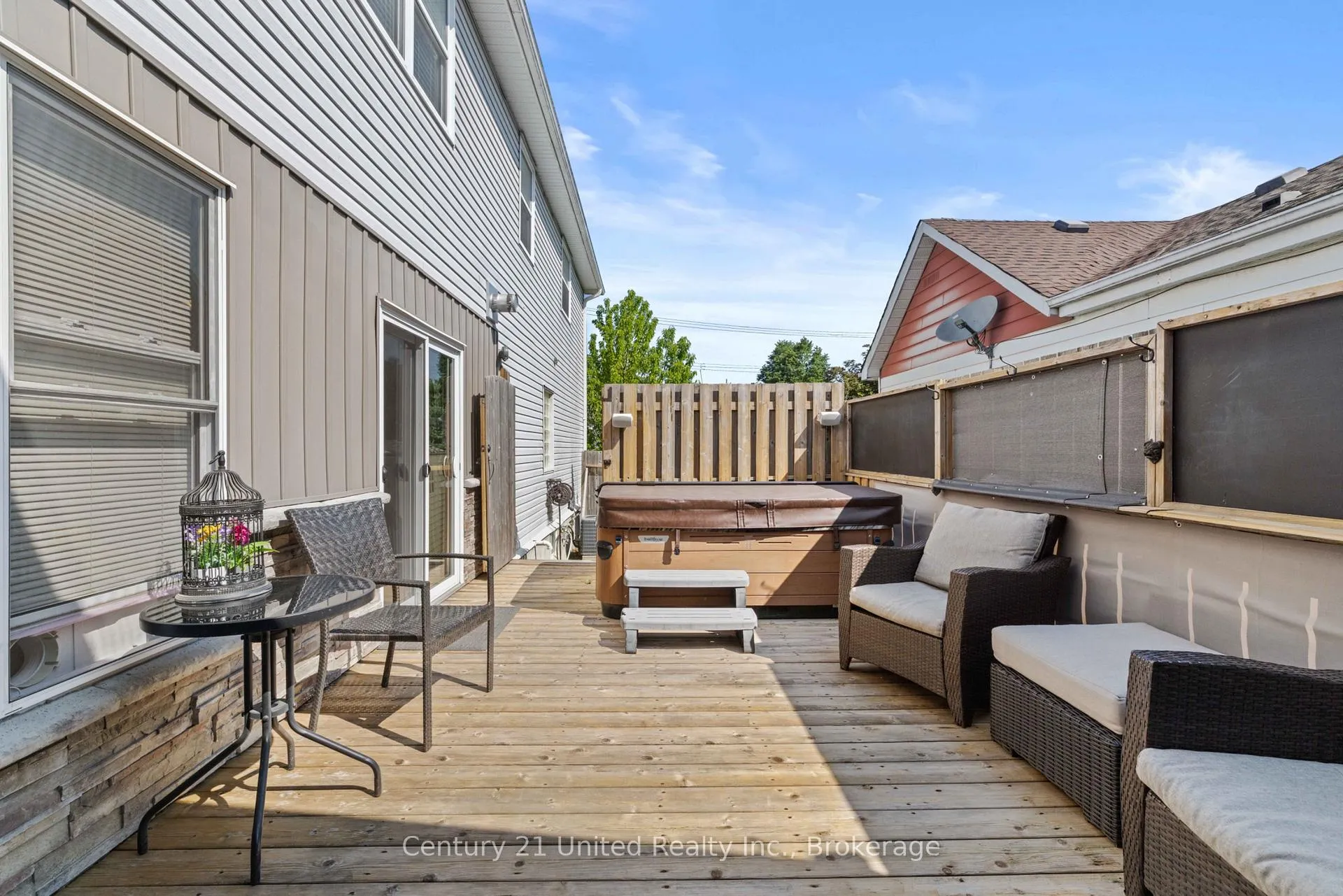 Photo 32 of 359 Mcgill Street, Peterborough, Otonabee Ward 1 — HOMEH