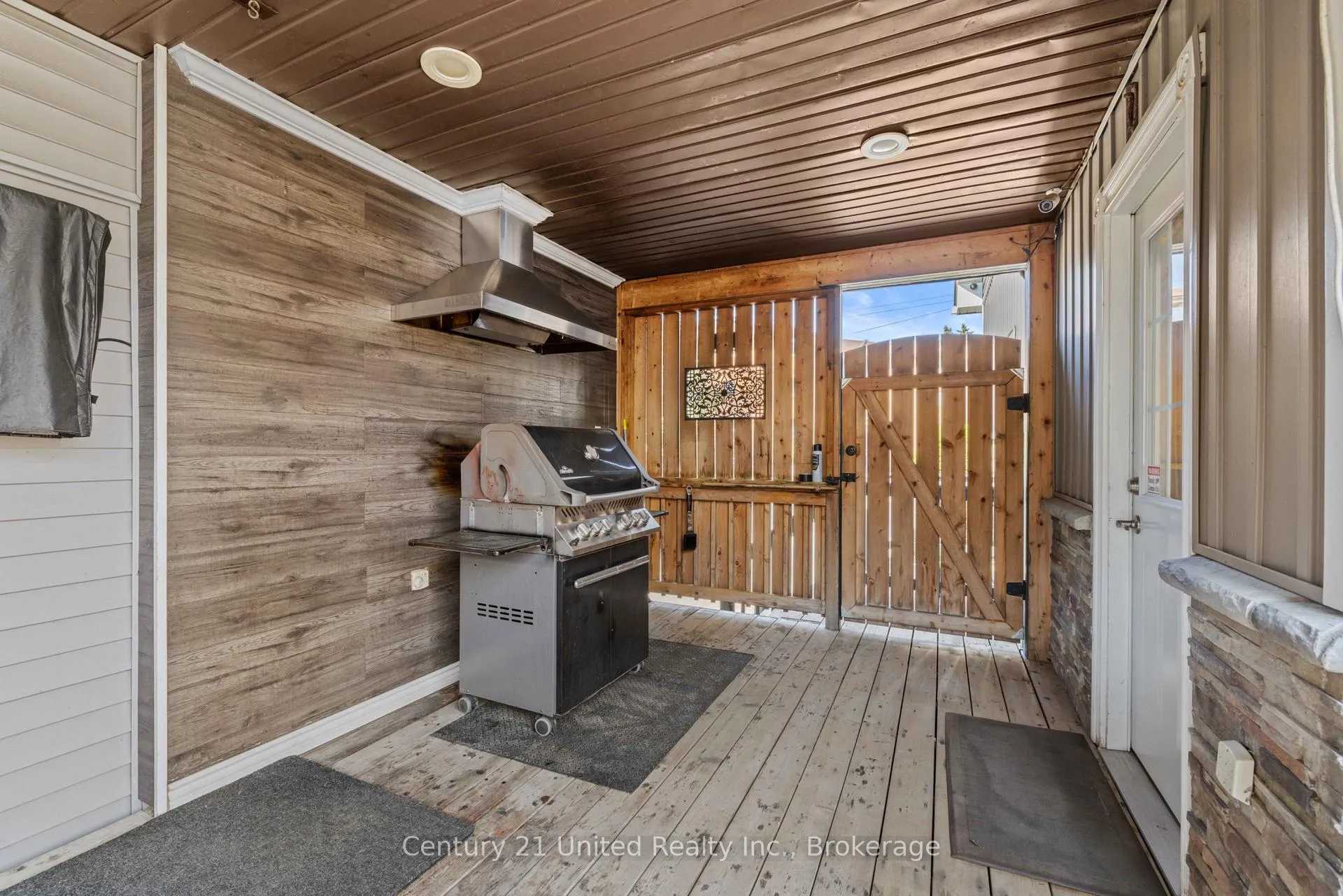Photo 36 of 359 Mcgill Street, Peterborough, Otonabee Ward 1 — HOMEH