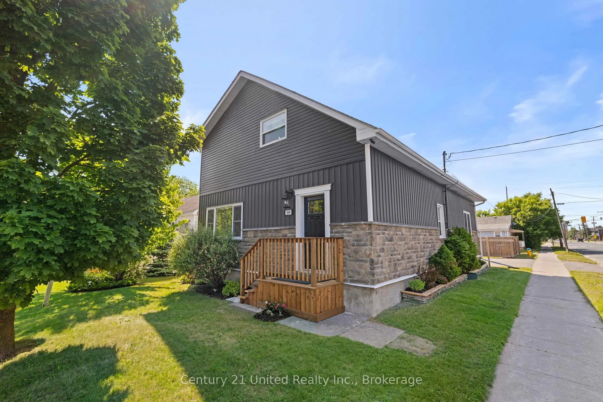Photo 44 of 359 Mcgill Street, Peterborough, Otonabee Ward 1 — HOMEH