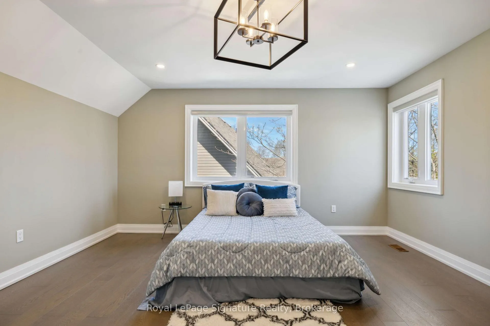 Photo 18 of 115 Rankin's Crescent, Blue Mountains — HOMEH