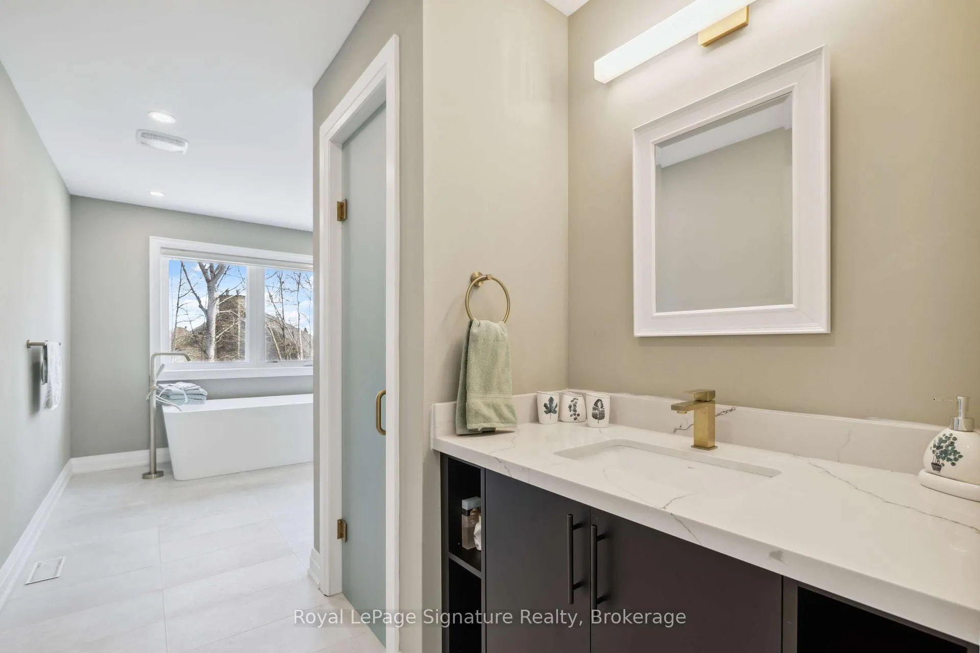 Photo 20 of 115 Rankin's Crescent, Blue Mountains — HOMEH