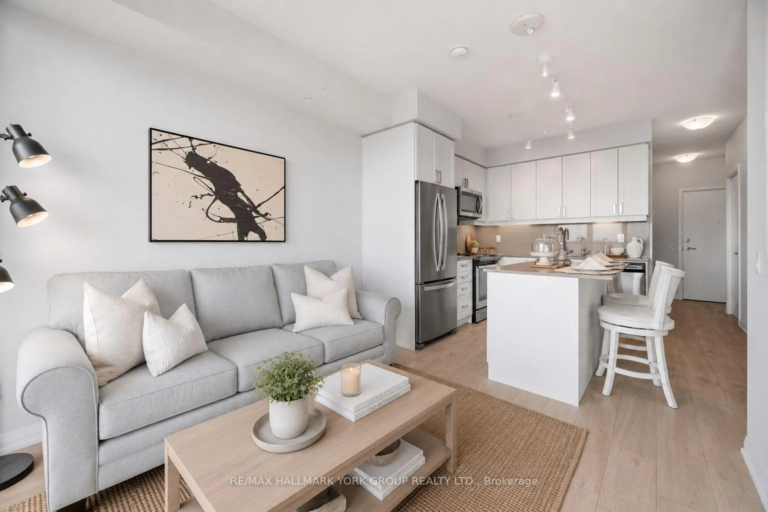 Photo 10 of Unit 2117, 7895 Jane Street, Vaughan, Concord — HOMEH