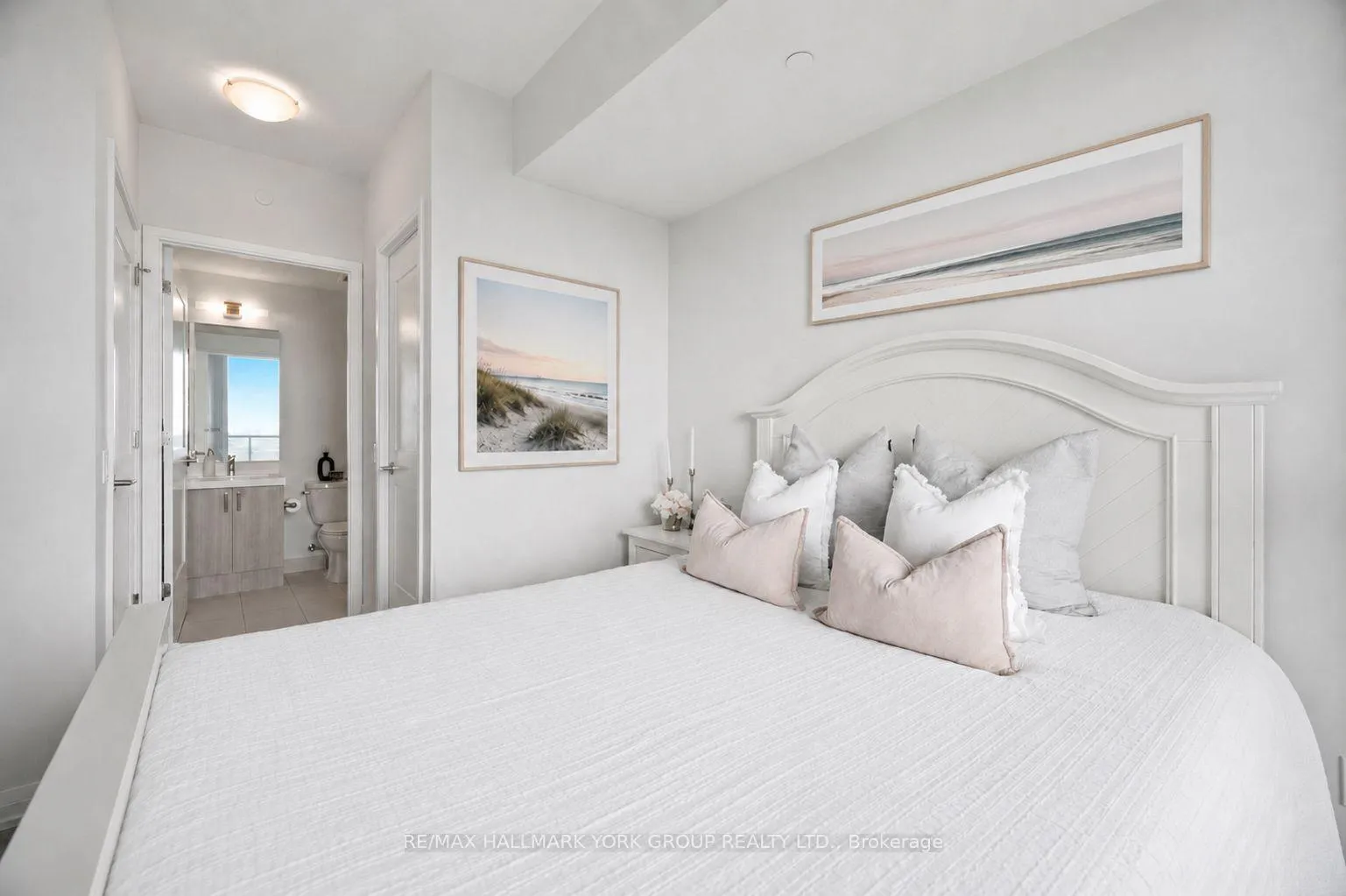 Photo 11 of Unit 2117, 7895 Jane Street, Vaughan, Concord — HOMEH