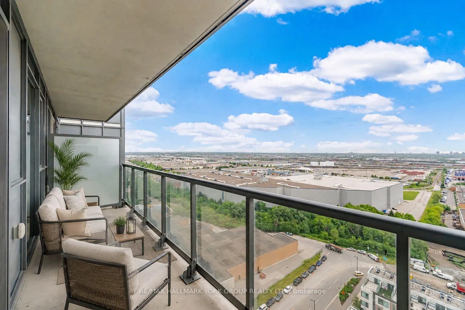 Photo 17 of Unit 2117, 7895 Jane Street, Vaughan, Concord — HOMEH
