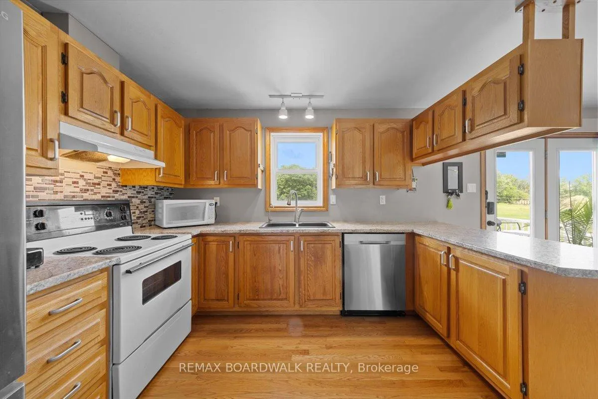 Photo 14 of 1262 Ford Road, Beckwith, Beckwith Twp — HOMEH