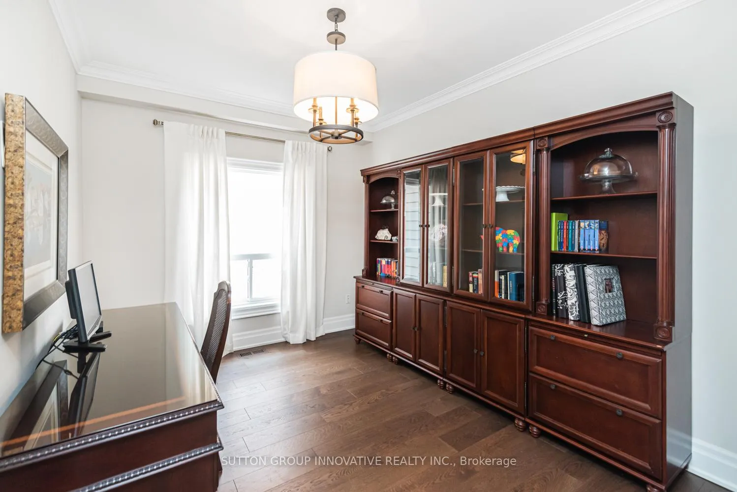 Photo 18 of 178 Valmont Court, Hamilton, Ancaster — HOMEH
