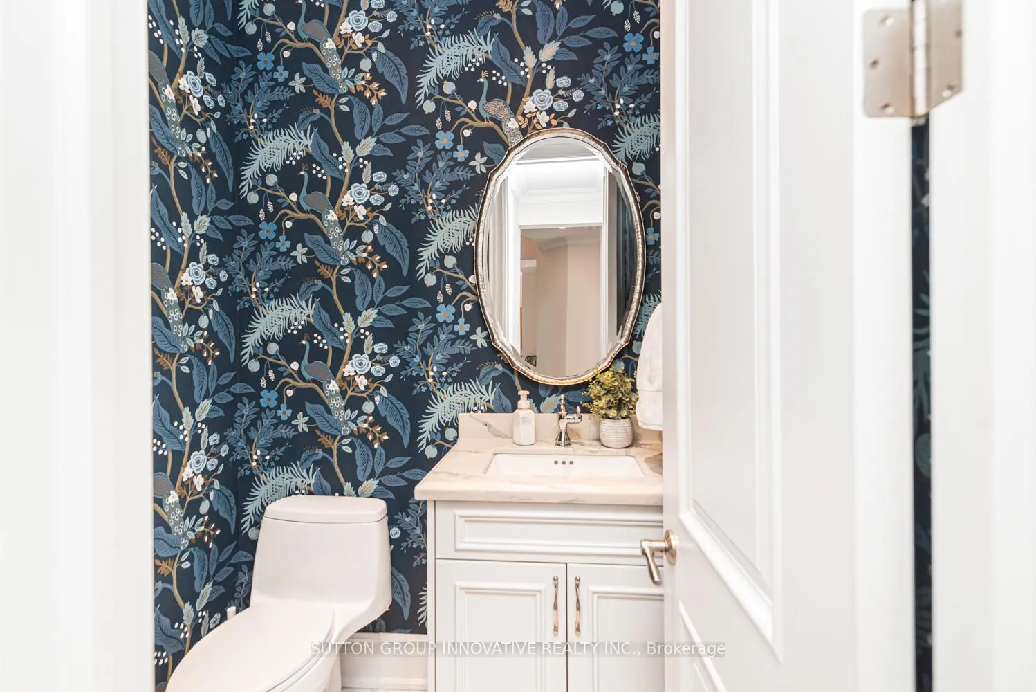 Photo 19 of 178 Valmont Court, Hamilton, Ancaster — HOMEH