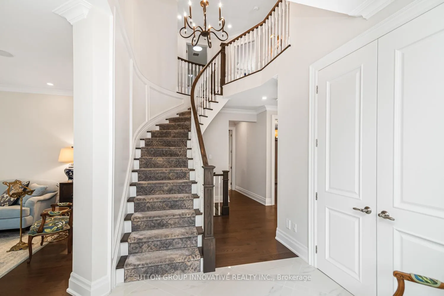 Photo 20 of 178 Valmont Court, Hamilton, Ancaster — HOMEH