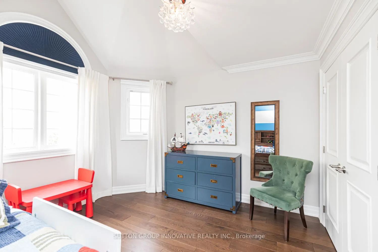 Photo 23 of 178 Valmont Court, Hamilton, Ancaster — HOMEH