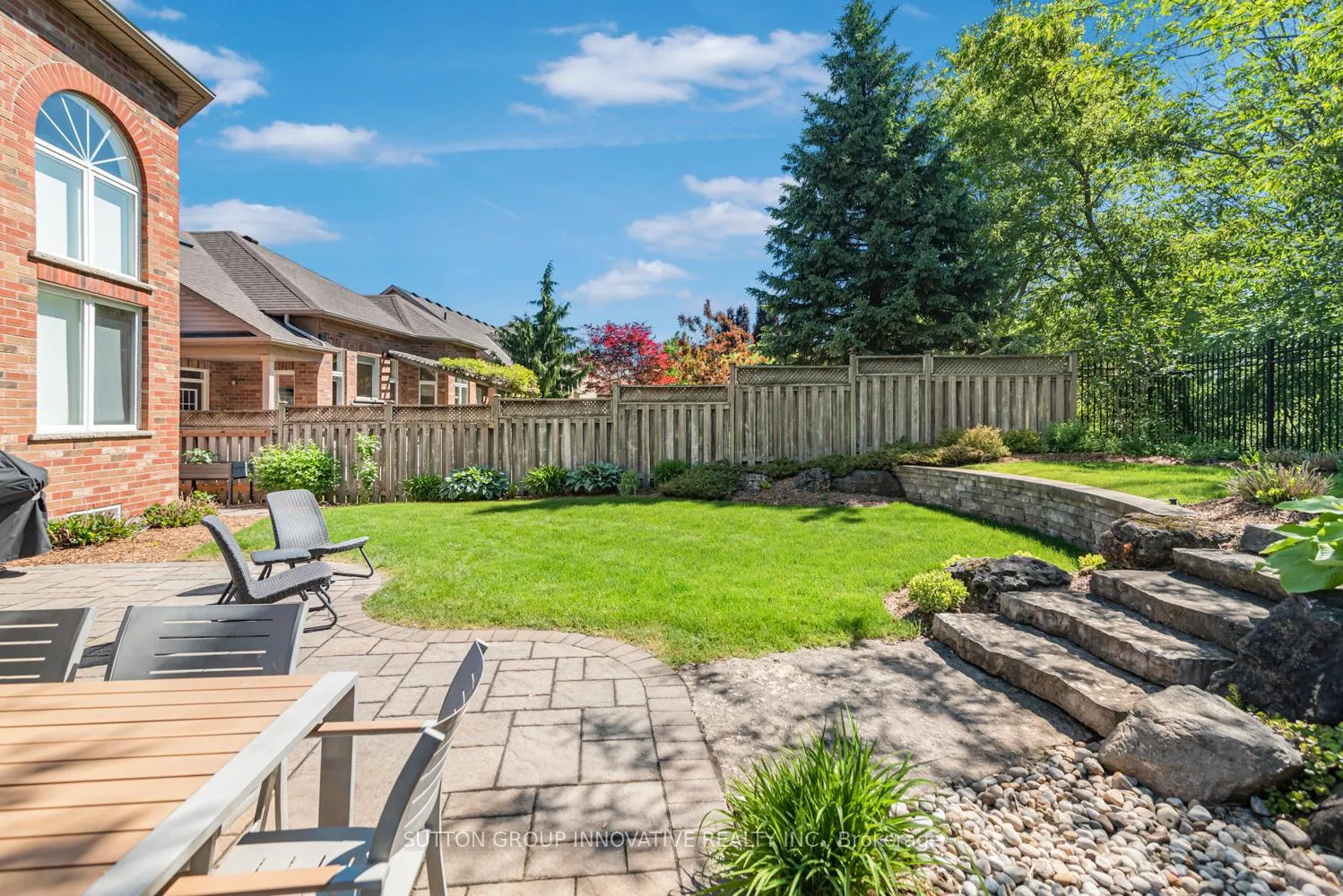 Photo 44 of 178 Valmont Court, Hamilton, Ancaster — HOMEH