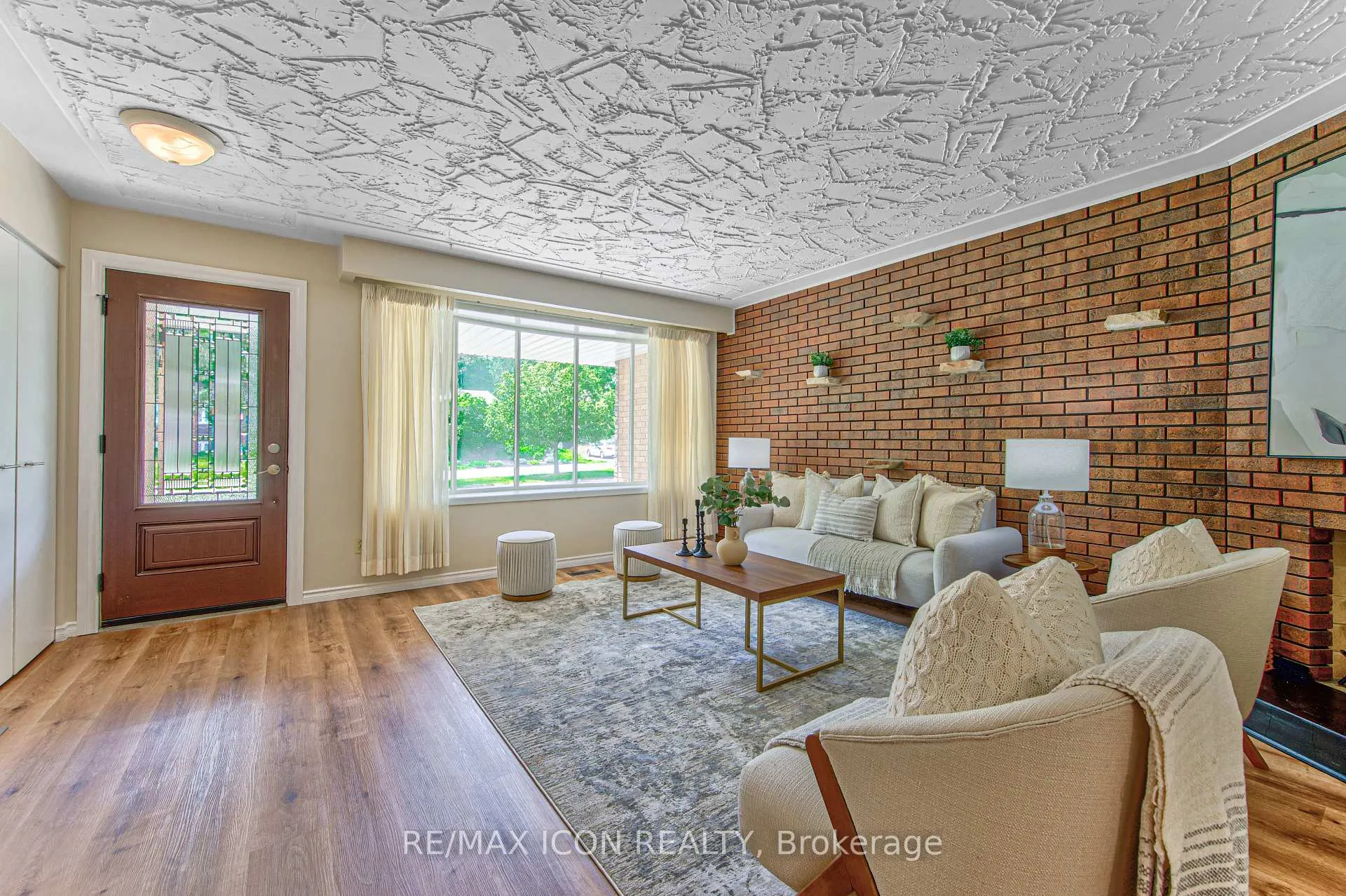 Photo 15 of 598 Glen Forrest Boulevard, Waterloo — HOMEH