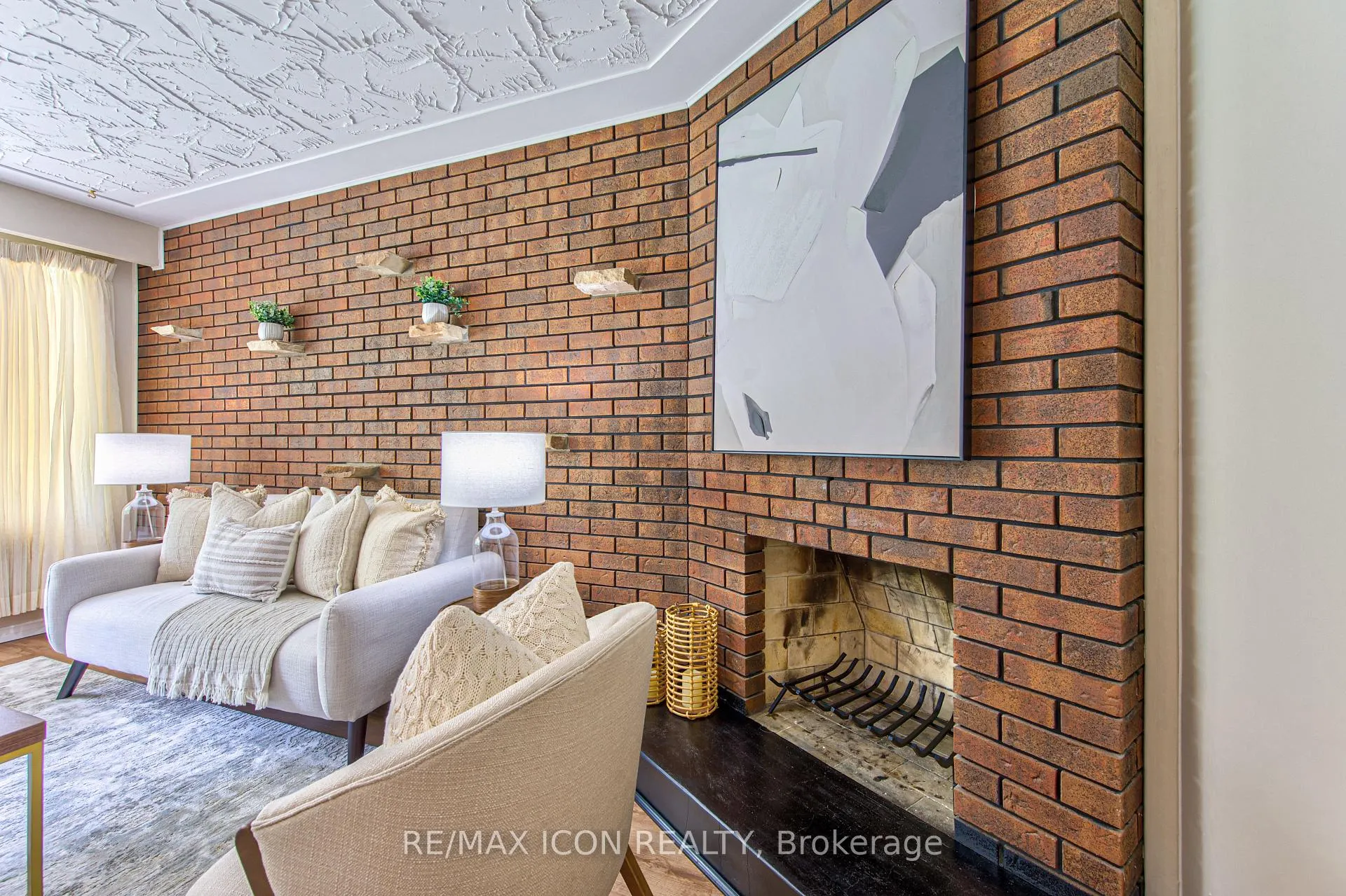 Photo 17 of 598 Glen Forrest Boulevard, Waterloo — HOMEH