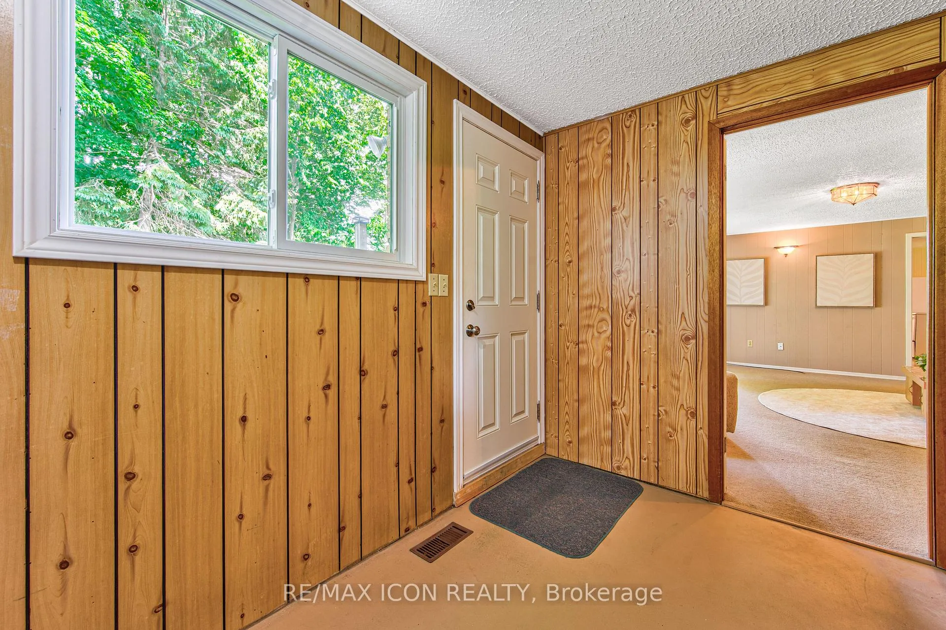 Photo 27 of 598 Glen Forrest Boulevard, Waterloo — HOMEH