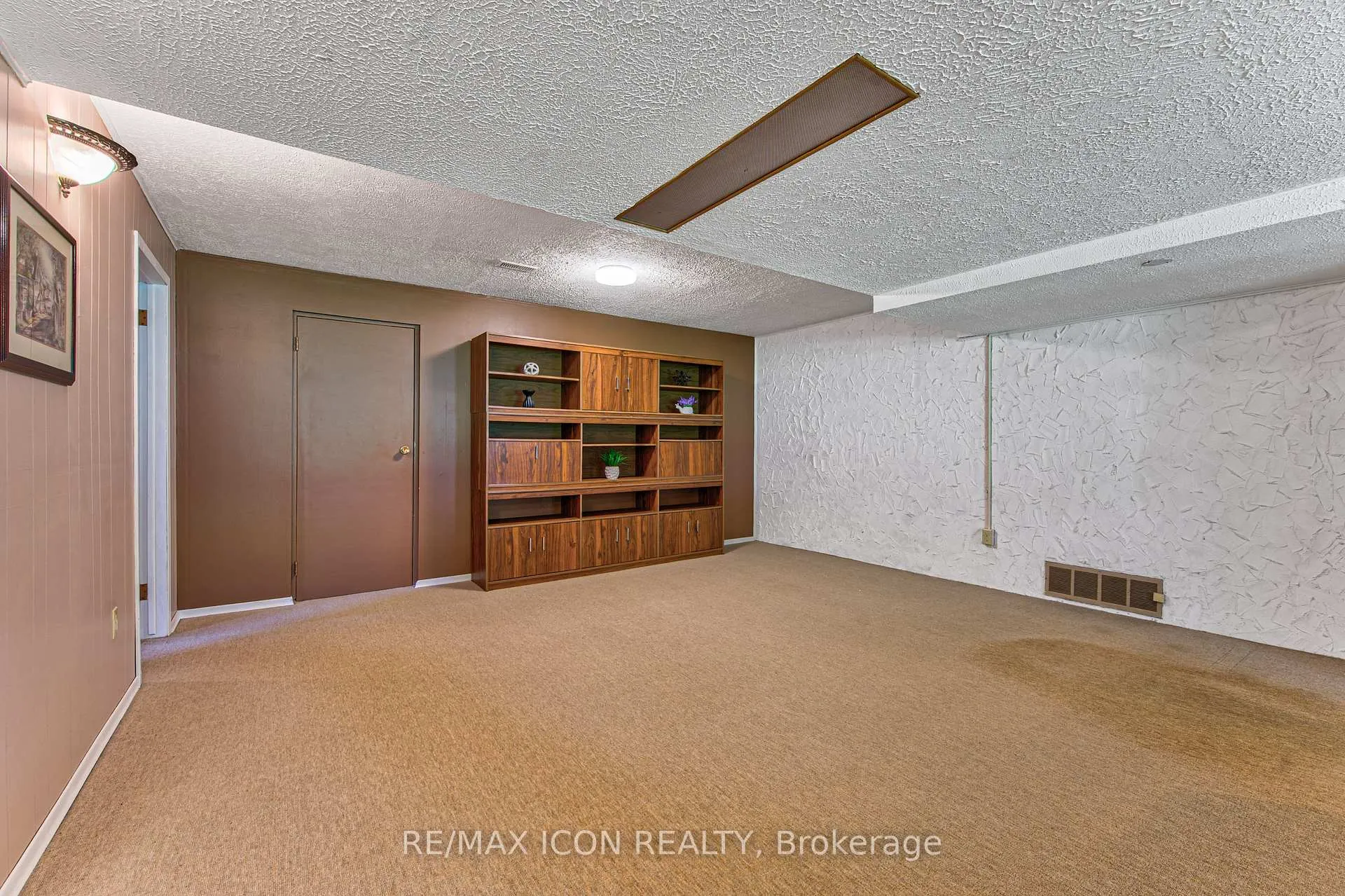 Photo 35 of 598 Glen Forrest Boulevard, Waterloo — HOMEH