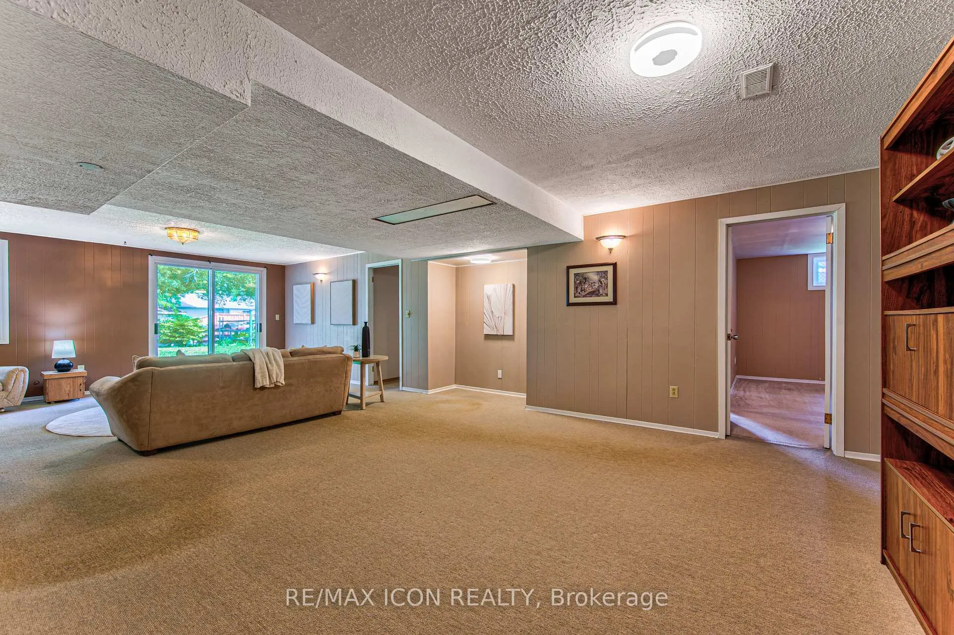 Photo 36 of 598 Glen Forrest Boulevard, Waterloo — HOMEH