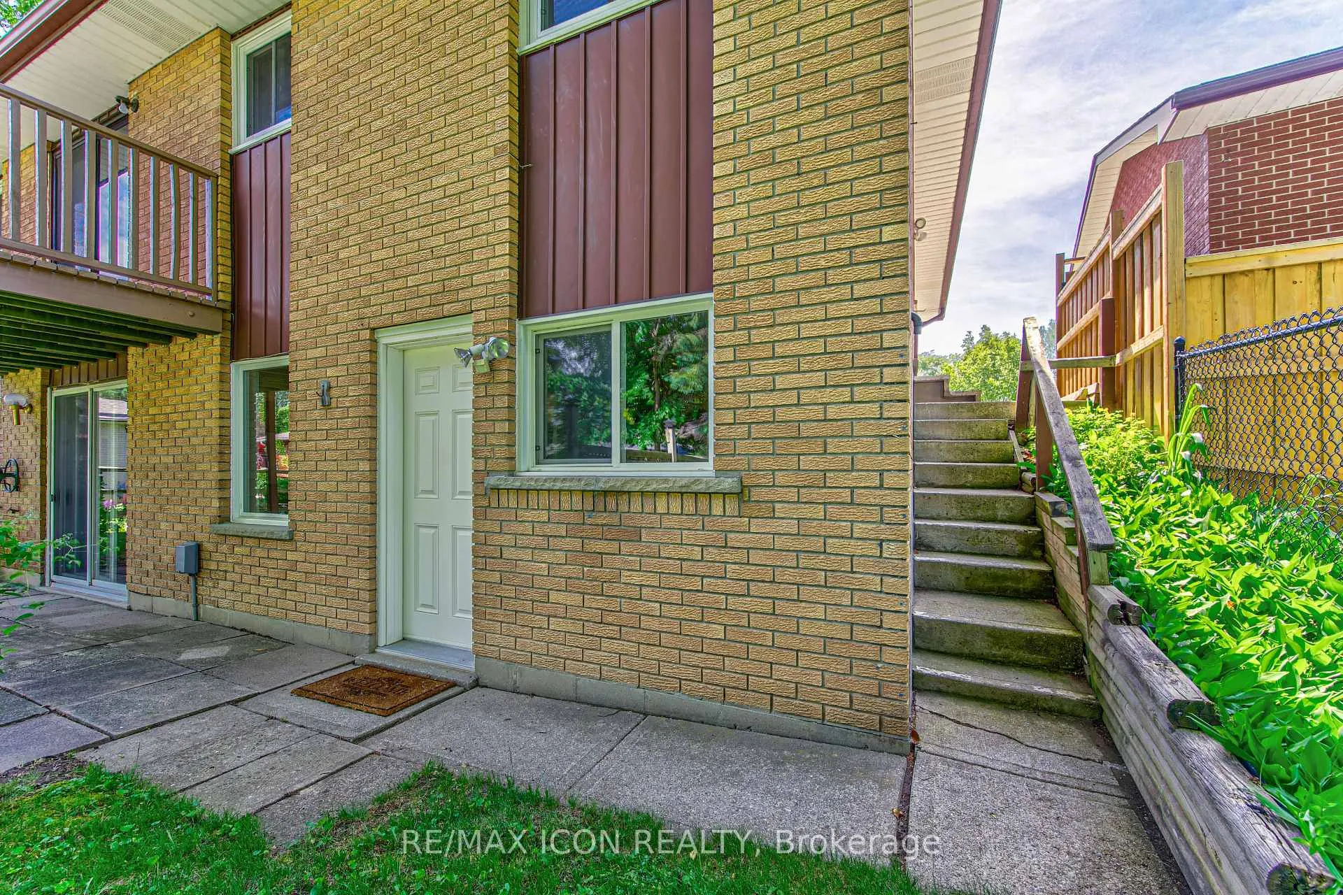Photo 45 of 598 Glen Forrest Boulevard, Waterloo — HOMEH