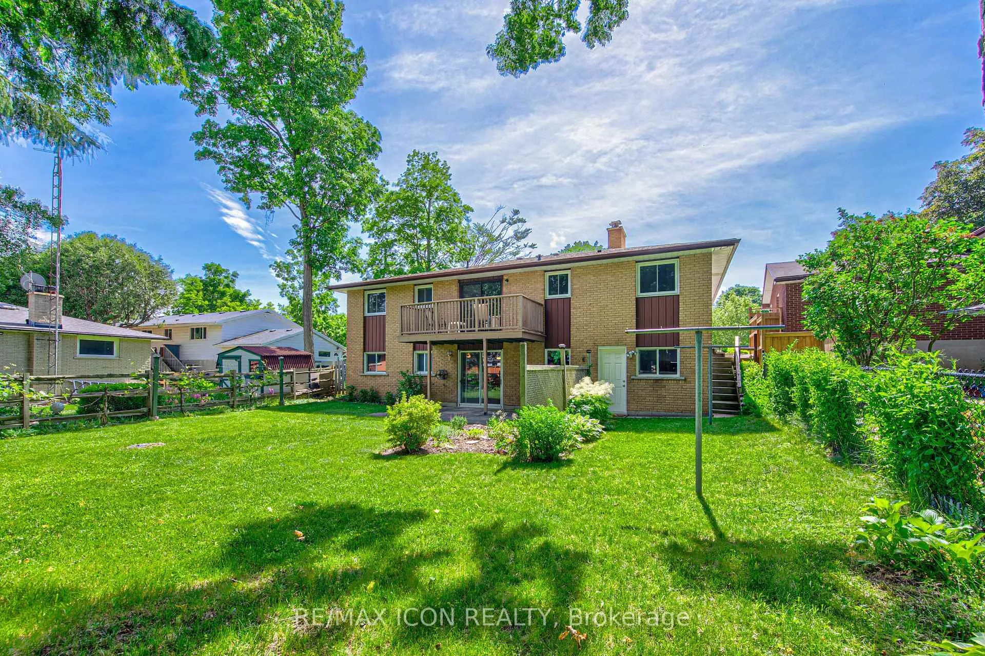 Photo 49 of 598 Glen Forrest Boulevard, Waterloo — HOMEH
