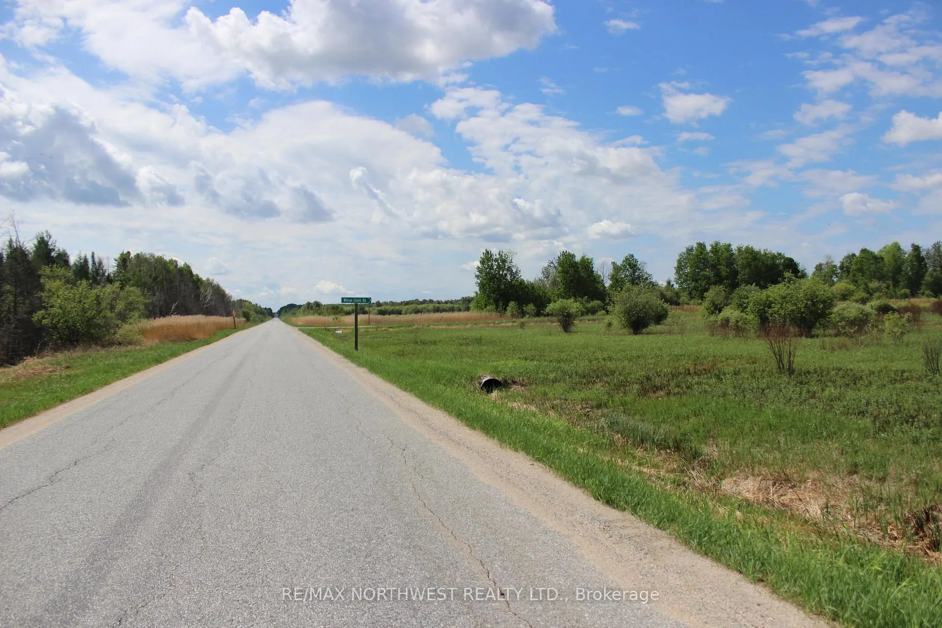 Photo 6 of SE 1/4 SEC 21 Hwy 600, Dawson — HOMEH