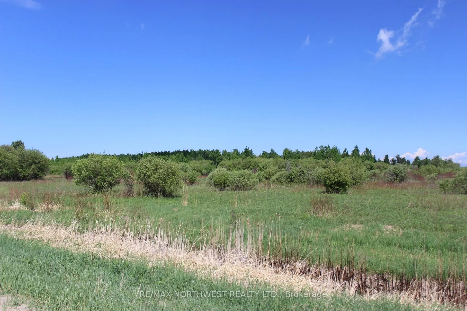 Photo 10 of SE 1/4 SEC 21 Hwy 600, Dawson — HOMEH