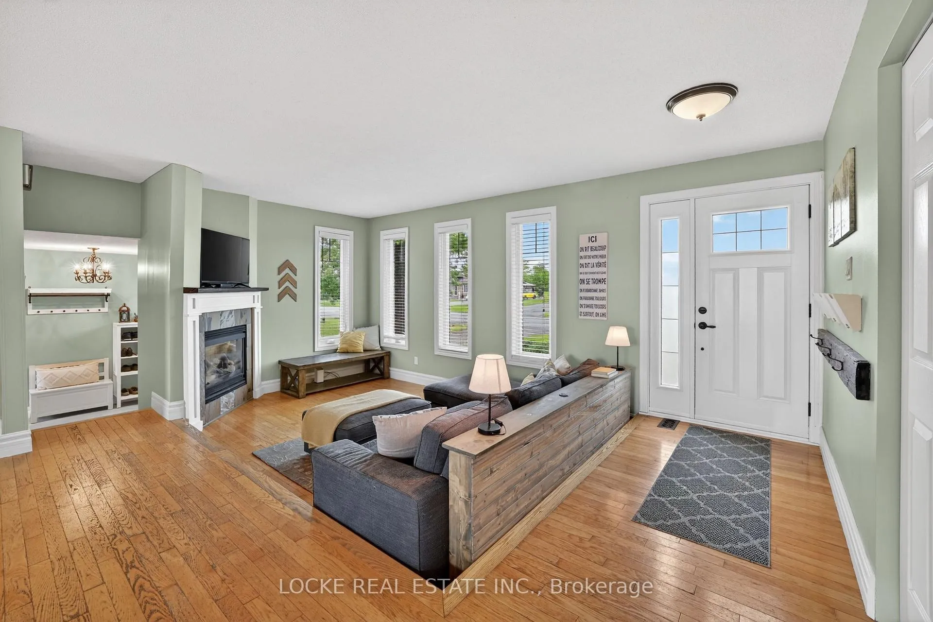 Photo 5 of 3391 Sarsfield Road, Ottawa, Cumberland West — HOMEH