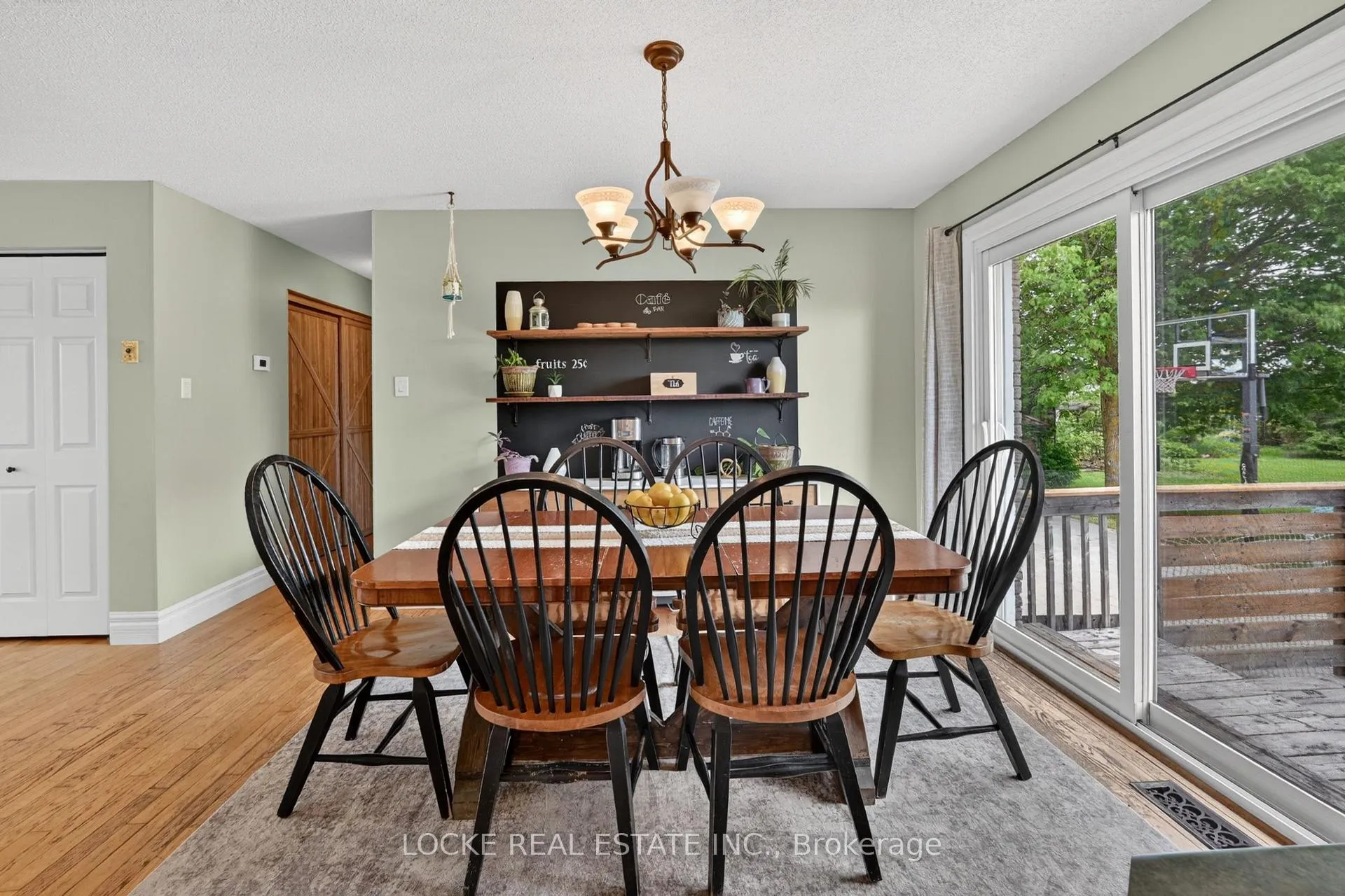 Photo 12 of 3391 Sarsfield Road, Ottawa, Cumberland West — HOMEH