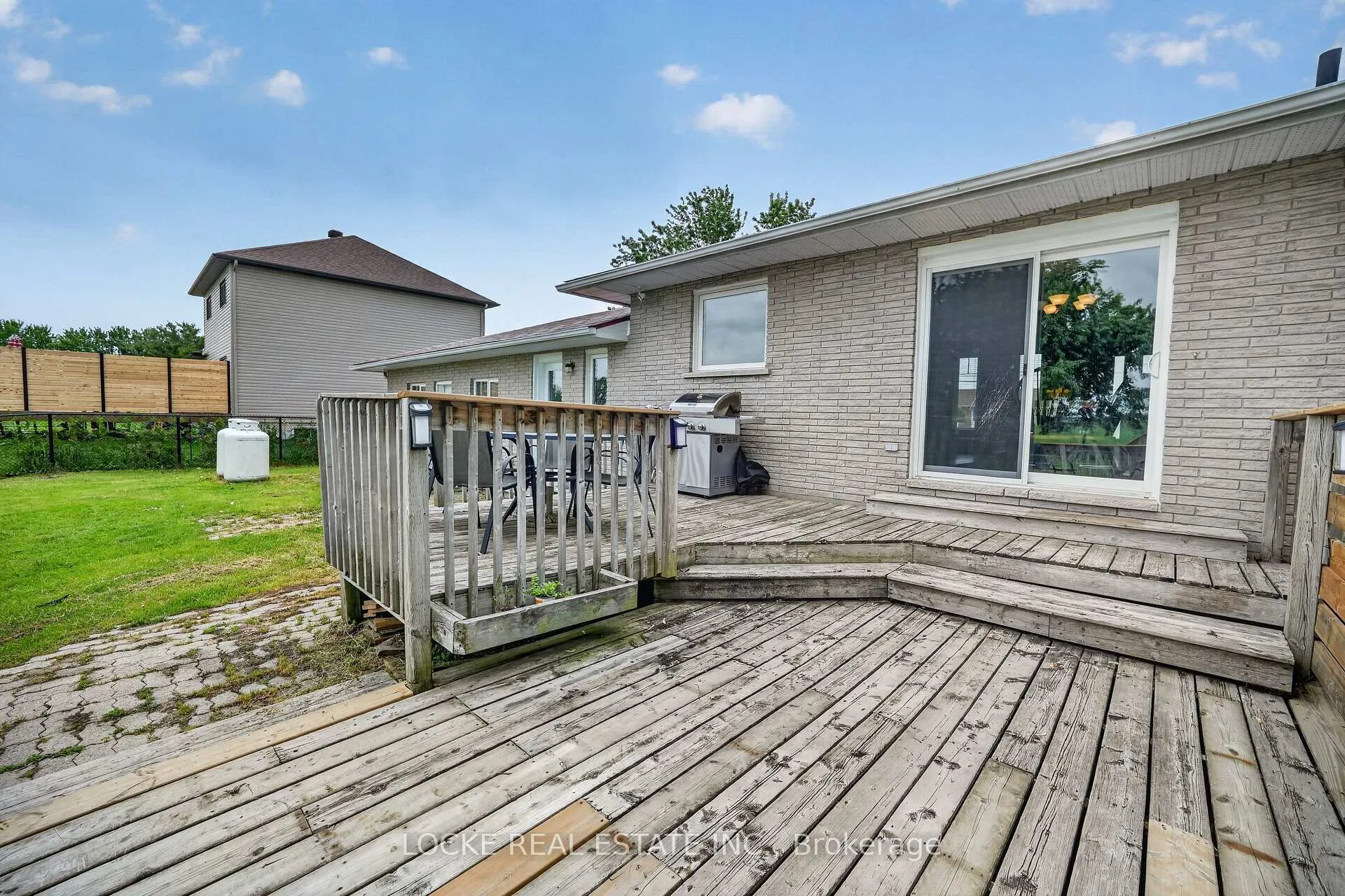 Photo 38 of 3391 Sarsfield Road, Ottawa, Cumberland West — HOMEH
