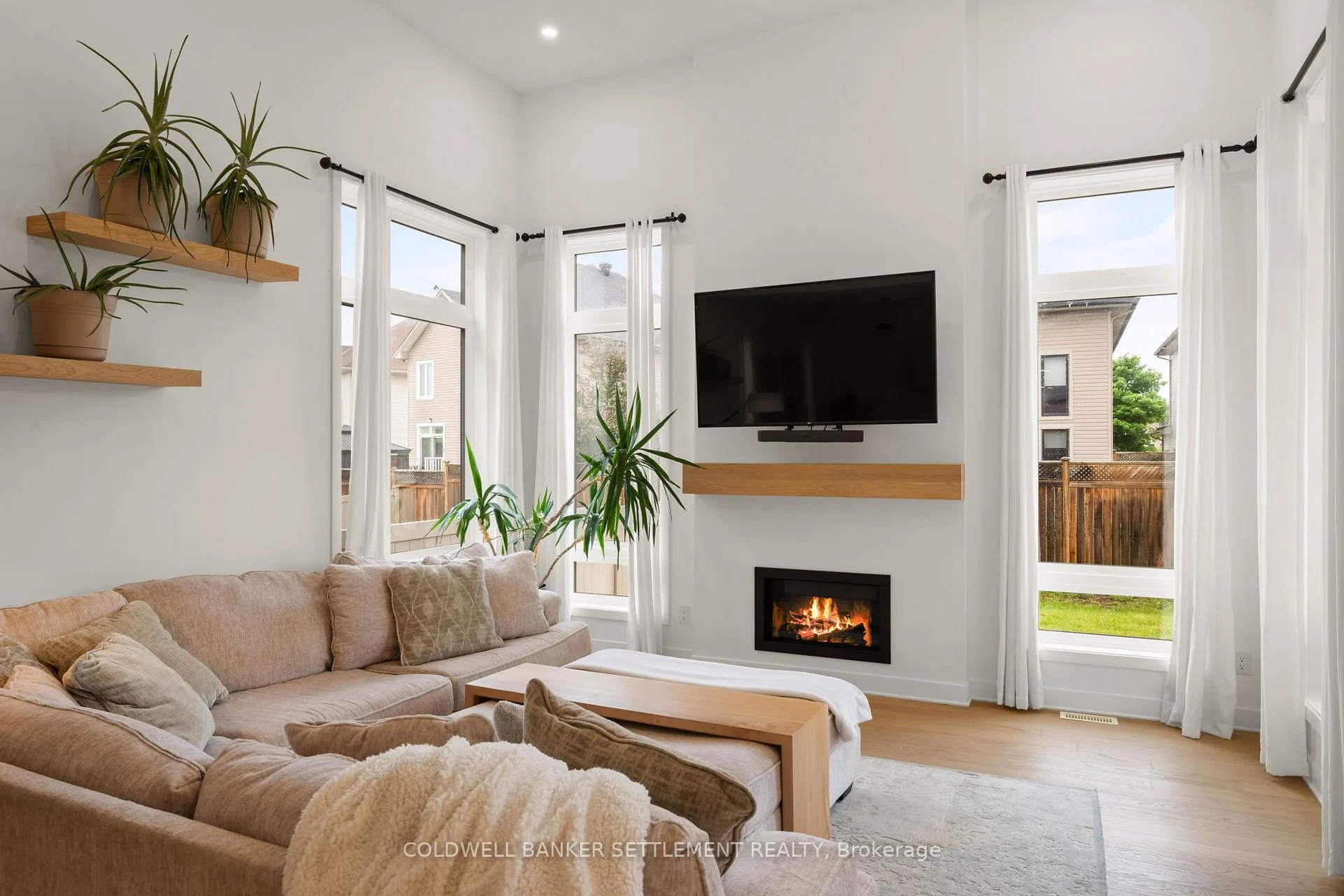 Photo 20 of 682 Borbridge Avenue, Ottawa, Riverside South/Gloucester Glen — HOMEH
