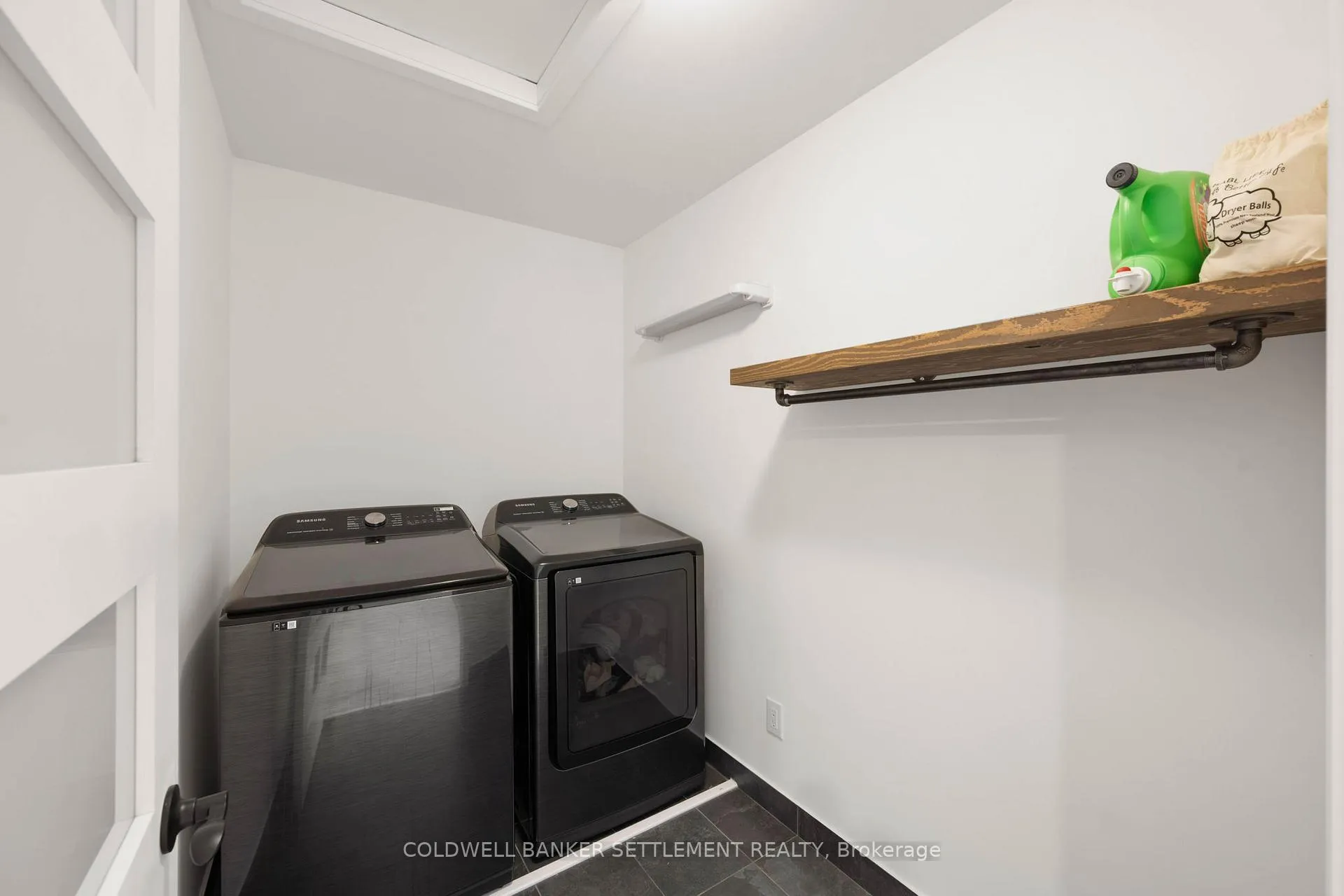 Photo 35 of 682 Borbridge Avenue, Ottawa, Riverside South/Gloucester Glen — HOMEH