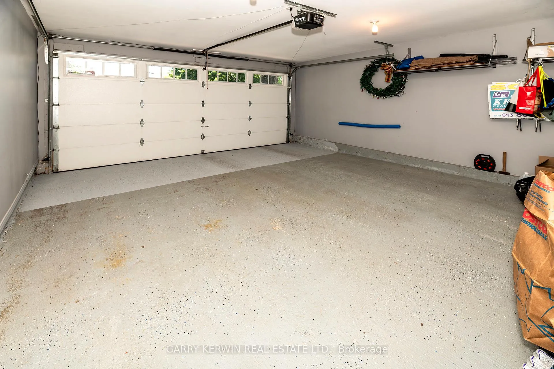 Photo 11 of 77 Birchfield Avenue, Ottawa, Kanata - Emerald Meadows/Trailwest — HOMEH