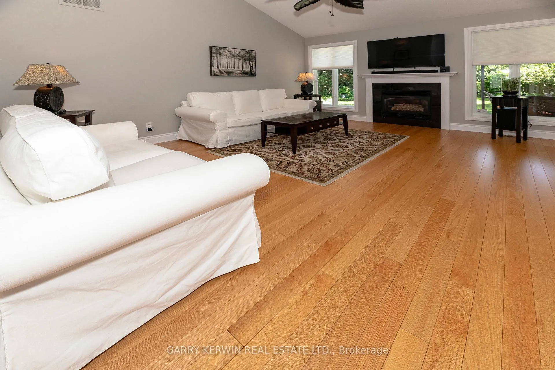 Photo 16 of 77 Birchfield Avenue, Ottawa, Kanata - Emerald Meadows/Trailwest — HOMEH