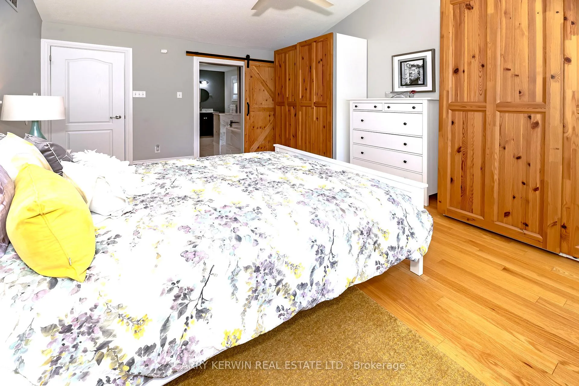 Photo 25 of 77 Birchfield Avenue, Ottawa, Kanata - Emerald Meadows/Trailwest — HOMEH