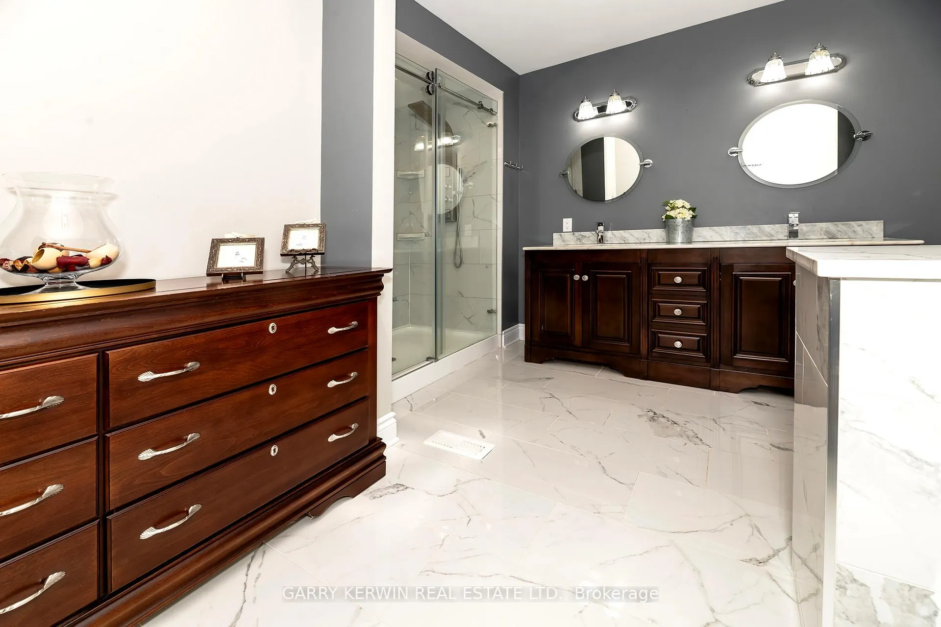 Photo 27 of 77 Birchfield Avenue, Ottawa, Kanata - Emerald Meadows/Trailwest — HOMEH