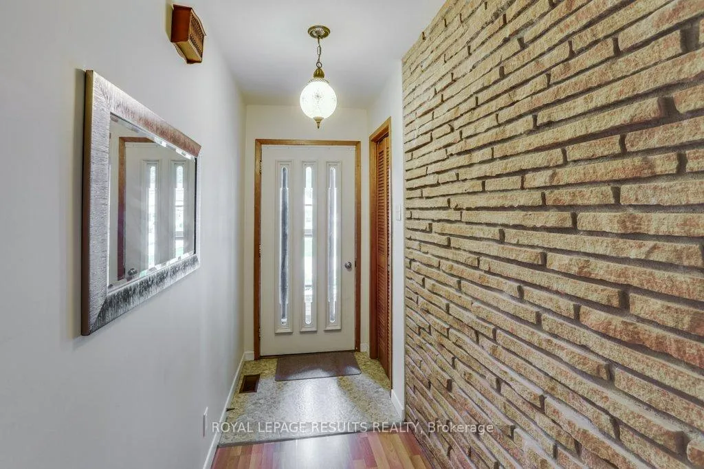 Photo 4 of 295 John Street S, Aylmer — HOMEH