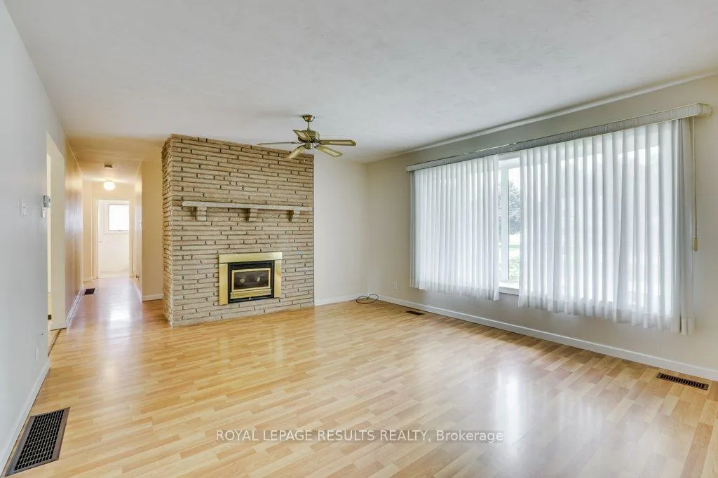 Photo 9 of 295 John Street S, Aylmer — HOMEH