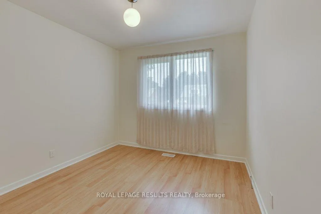 Photo 23 of 295 John Street S, Aylmer — HOMEH