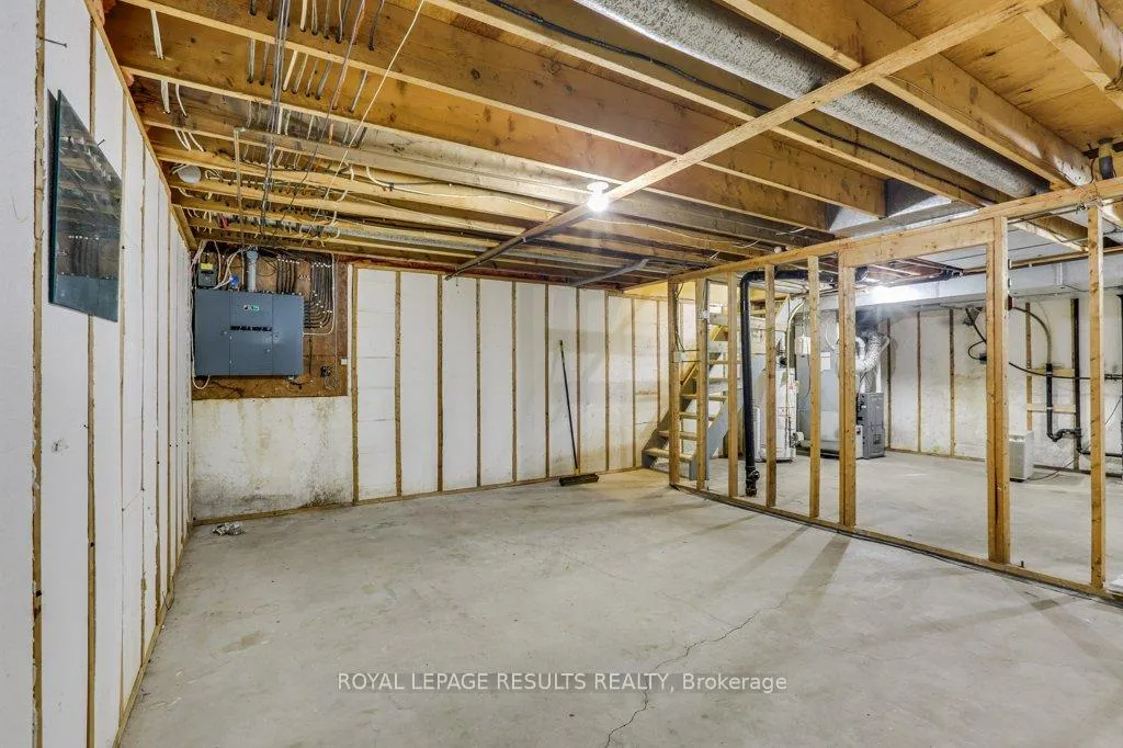 Photo 32 of 295 John Street S, Aylmer — HOMEH