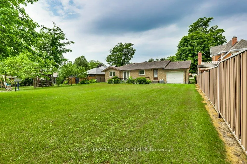 Photo 43 of 295 John Street S, Aylmer — HOMEH