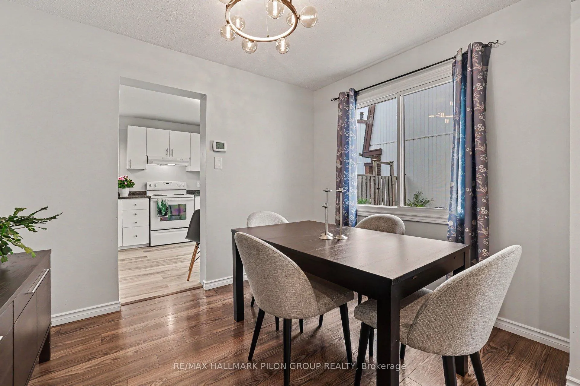 Photo 5 of Unit 70, 2210 Loyola Avenue, Ottawa, Beaconwood — HOMEH