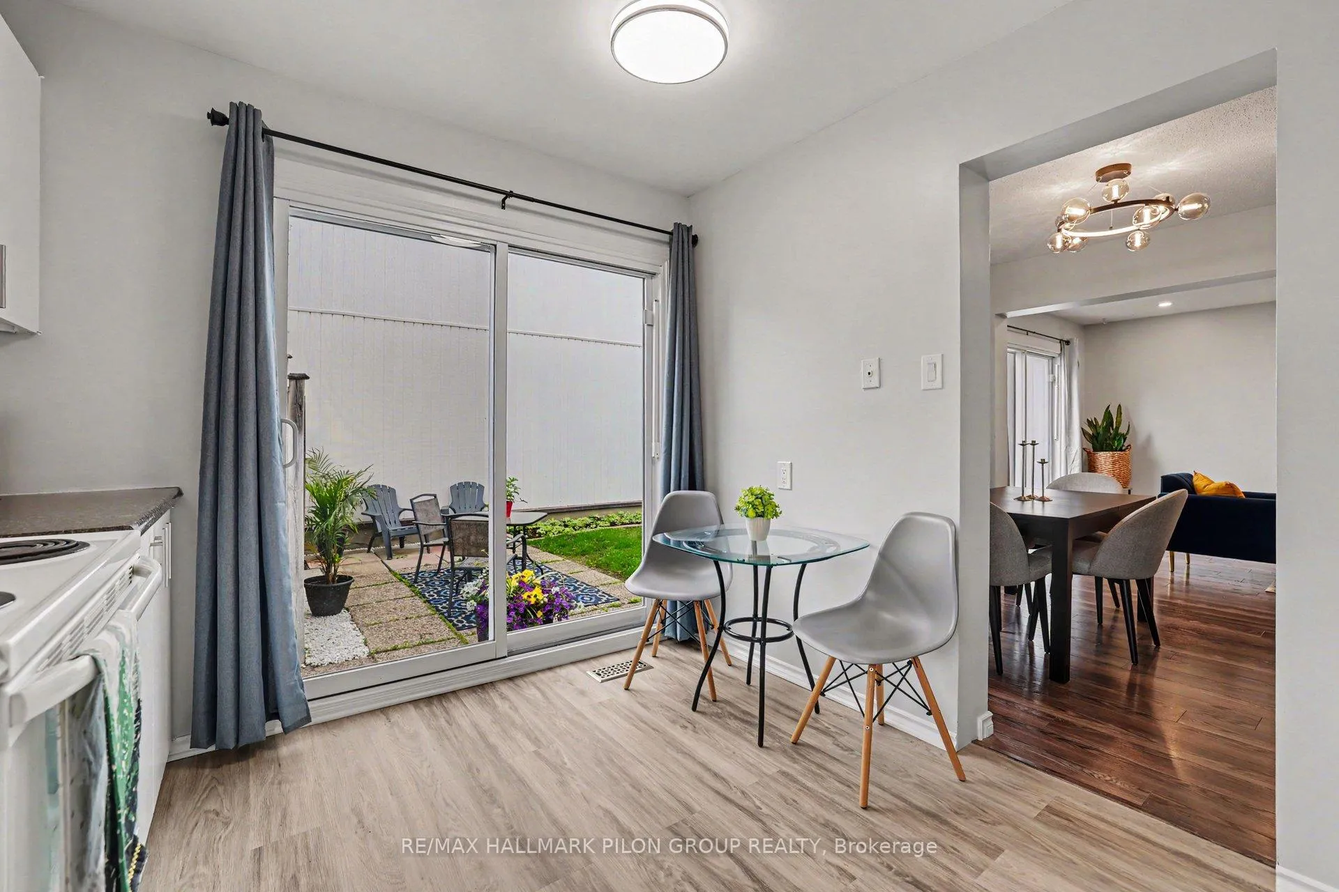 Photo 9 of Unit 70, 2210 Loyola Avenue, Ottawa, Beaconwood — HOMEH