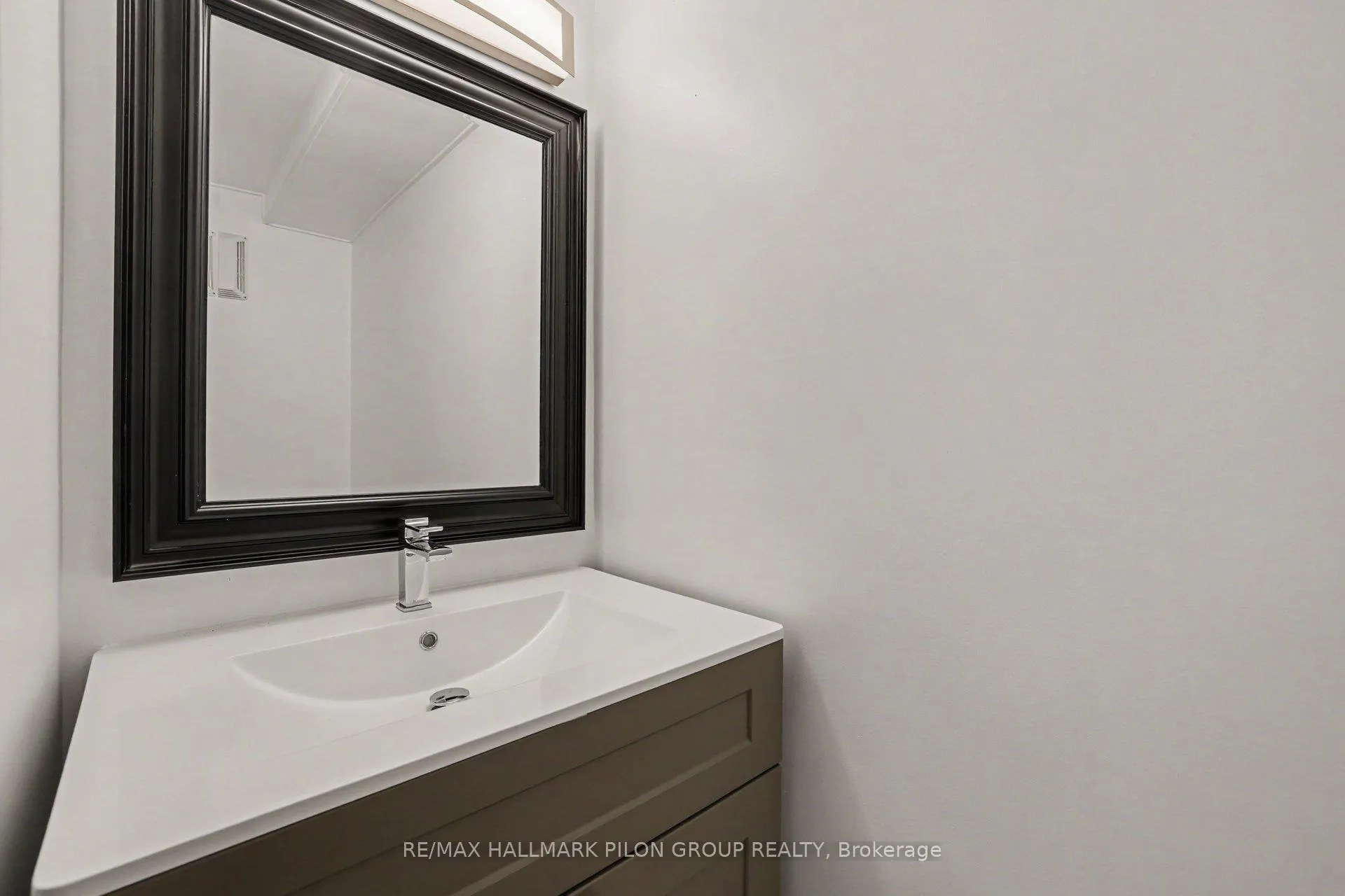 Photo 10 of Unit 70, 2210 Loyola Avenue, Ottawa, Beaconwood — HOMEH